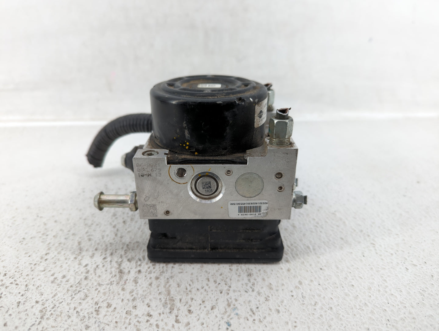 2014-2019 Nissan Versa ABS Pump Control Module Replacement P/N:47660 3WC0B Fits Fits 2014 2015 2016 2017 2018 2019 OEM Used 