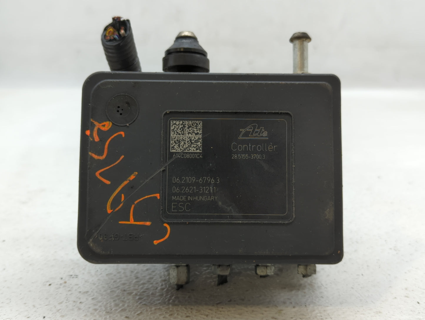 2014-2019 Nissan Versa ABS Pump Control Module Replacement P/N:47660 3WC0B Fits Fits 2014 2015 2016 2017 2018 2019 OEM Used 