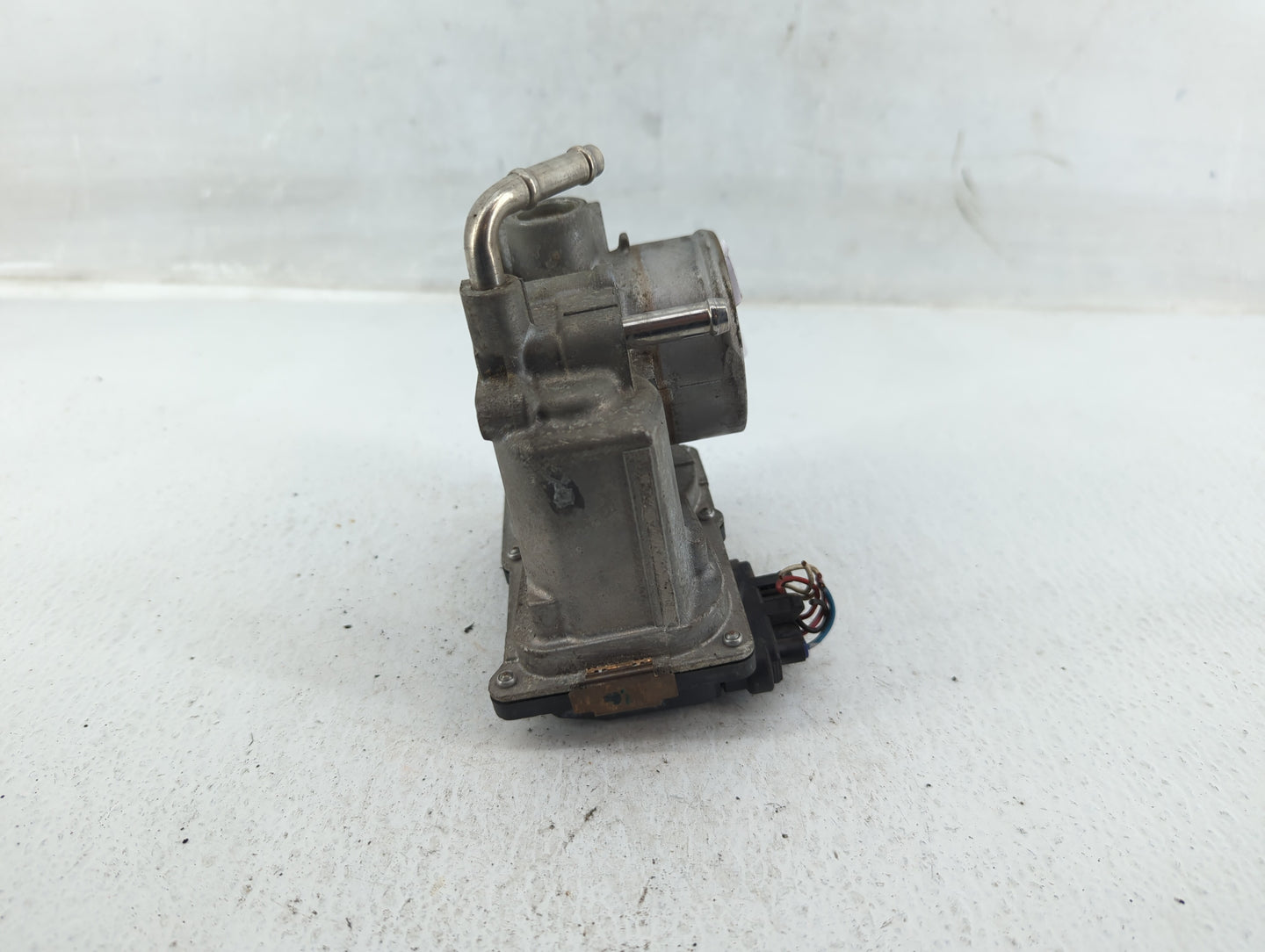 2012-2019 Nissan Versa Throttle Body P/N:3AA50-02E Fits Fits 2012 2013 2014 2015 2016 2017 2018 2019 OEM Used Auto Parts - O