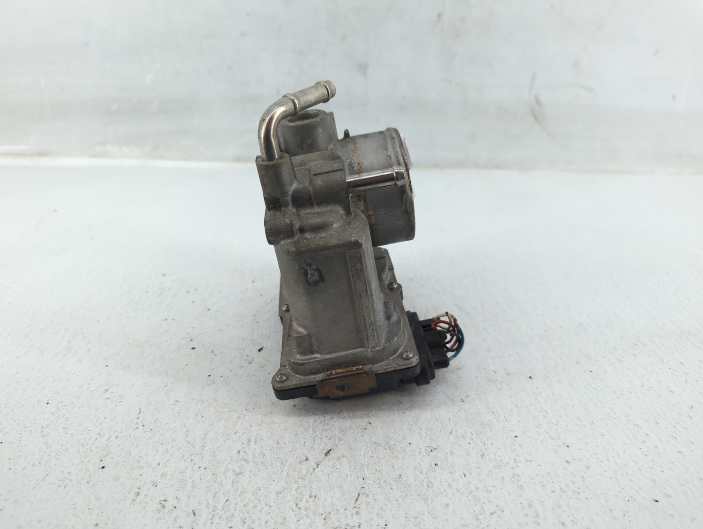2012-2019 Nissan Versa Throttle Body P/N:3AA50-02E Fits Fits 2012 2013 2014 2015 2016 2017 2018 2019 OEM Used Auto Parts - O