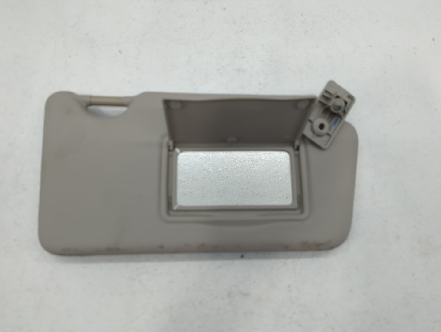 2013-2015 Nissan Versa Sun Visor Shade Replacement Passenger Right Mirror Fits Fits 2013 2014 2015 OEM Used Auto Parts - Oem