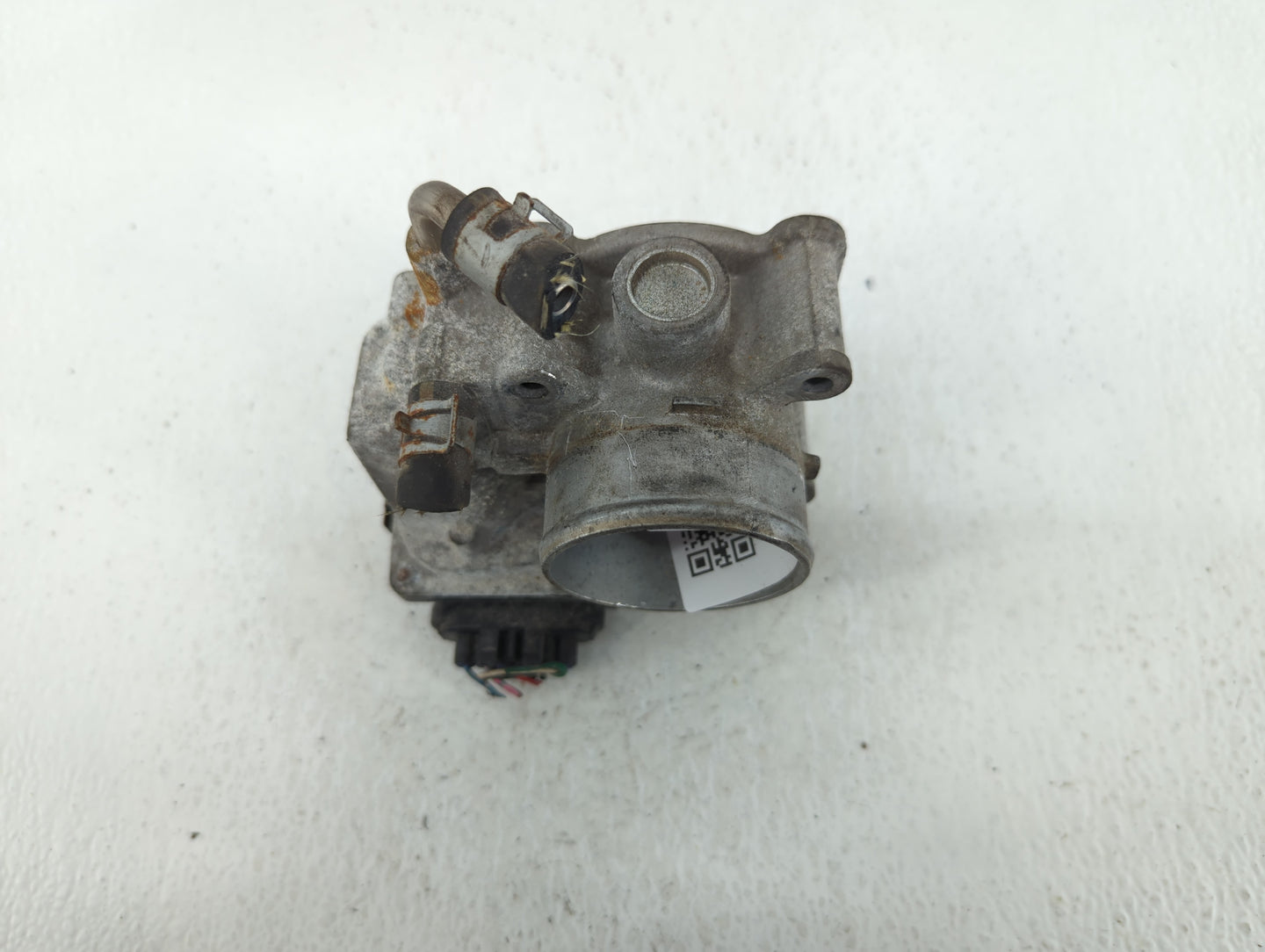 2012-2019 Nissan Versa Throttle Body P/N:3AA50-02 E Fits Fits 2012 2013 2014 2015 2016 2017 2018 2019 OEM Used Auto Parts - 