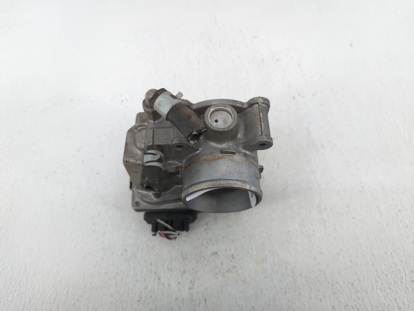 2012-2019 Nissan Versa Throttle Body P/N:3AA50-02 B Fits Fits 2012 2013 2014 2015 2016 2017 2018 2019 OEM Used Auto Parts - 