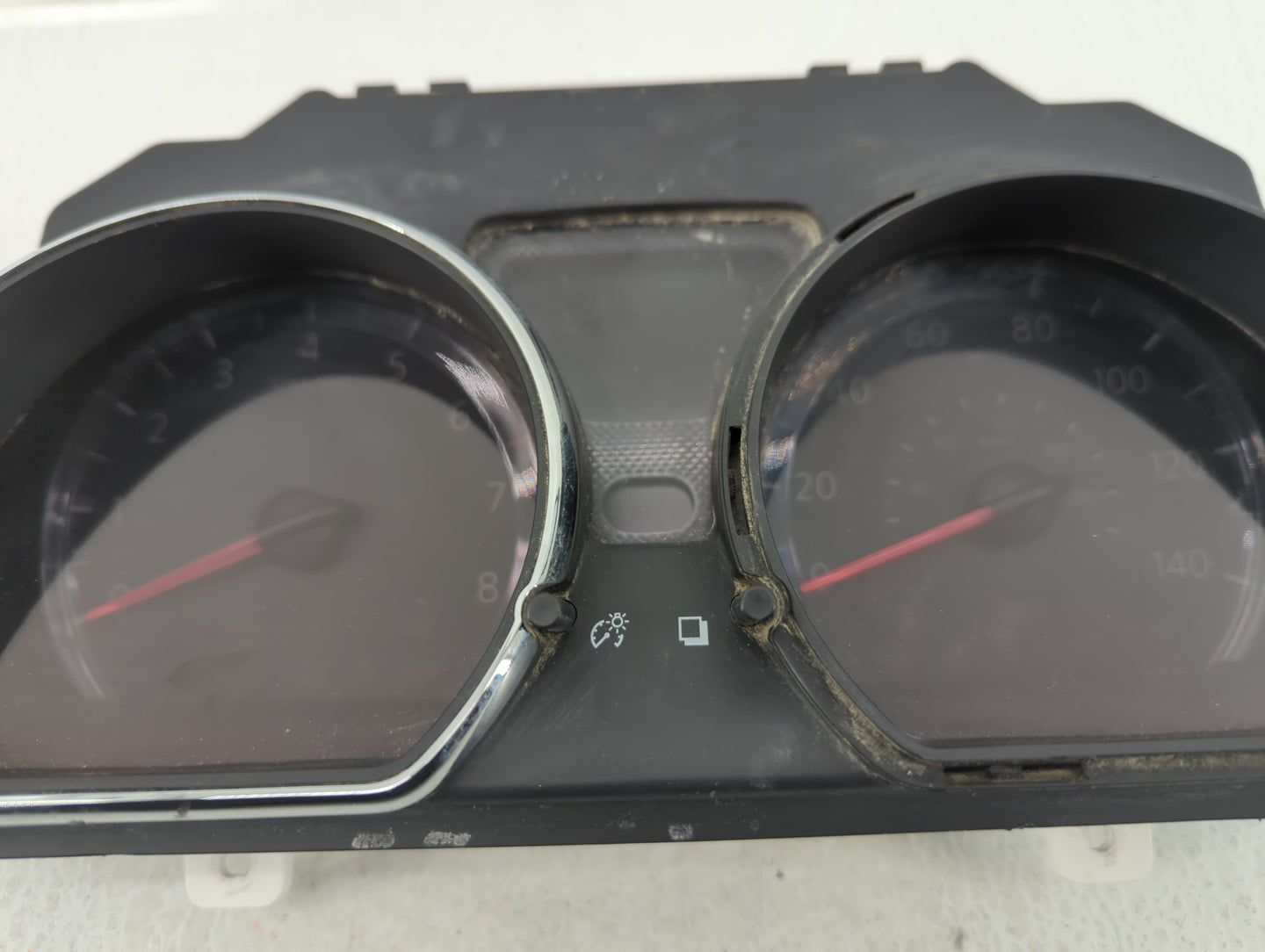 2015-2018 Nissan Versa Instrument Cluster Speedometer Gauges P/N:248109KK0A Fits Fits 2015 2016 2017 2018 OEM Used Auto Part