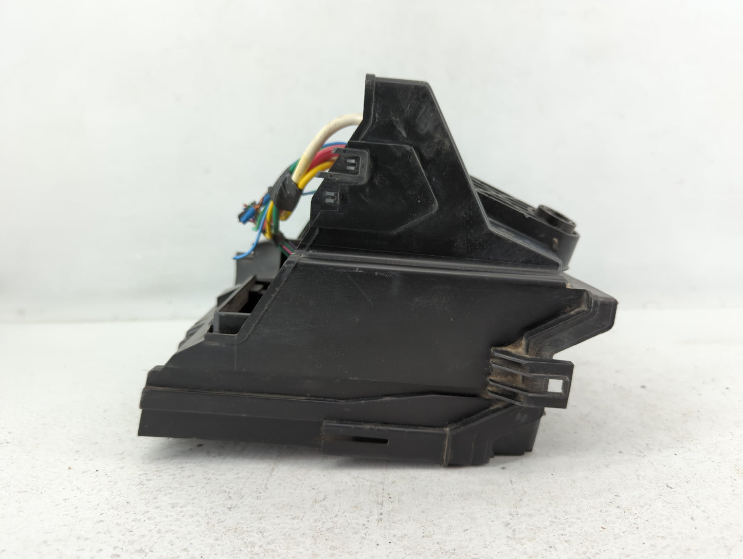 2013-2019 Nissan Versa Fusebox Fuse Box Panel Relay Module Fits Fits 2013 2014 2015 2016 2017 2018 2019 OEM Used Auto Parts 