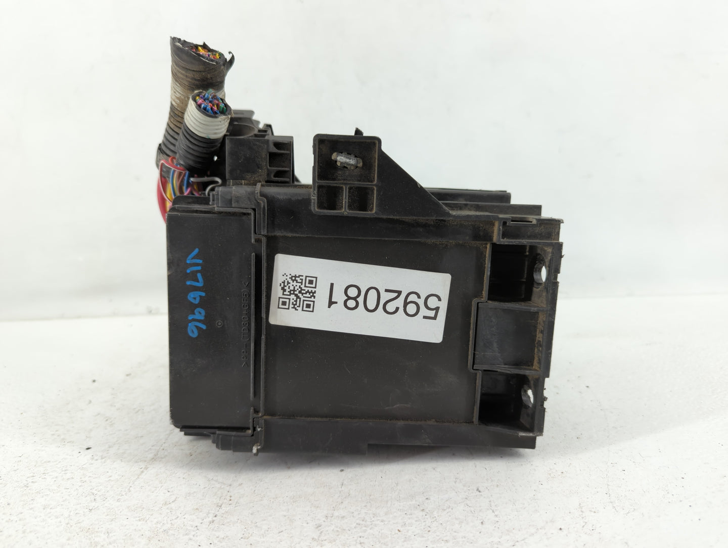 2013-2019 Nissan Versa Fusebox Fuse Box Panel Relay Module Fits Fits 2013 2014 2015 2016 2017 2018 2019 OEM Used Auto Parts 