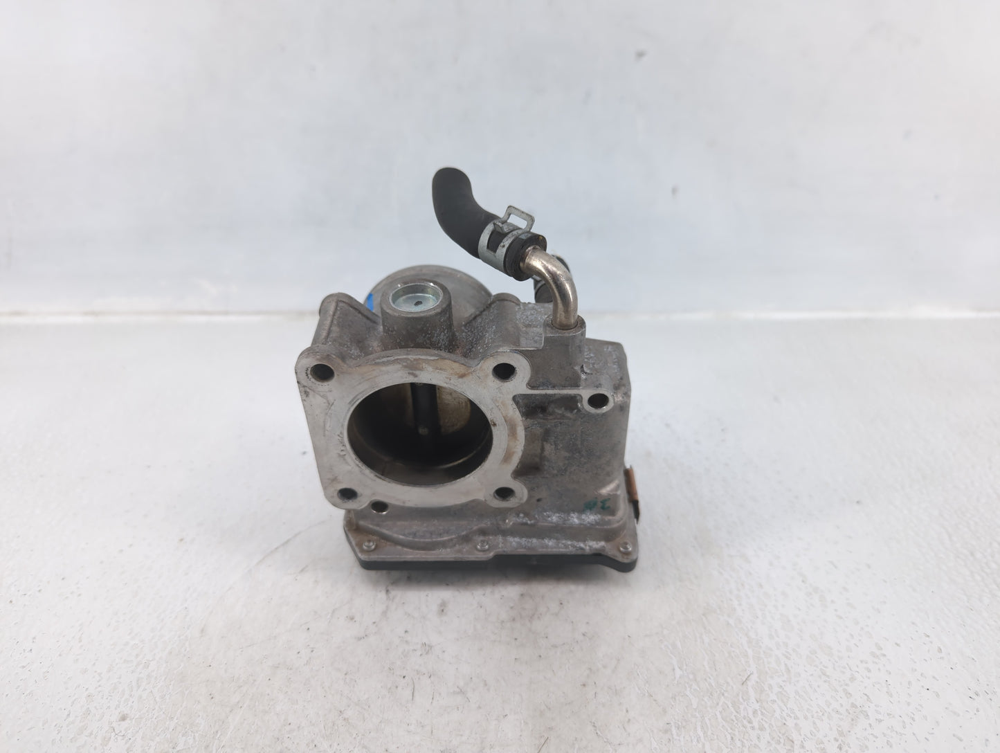 2012-2019 Nissan Versa Throttle Body P/N:3AA50-02 E Fits Fits 2012 2013 2014 2015 2016 2017 2018 2019 OEM Used Auto Parts - 