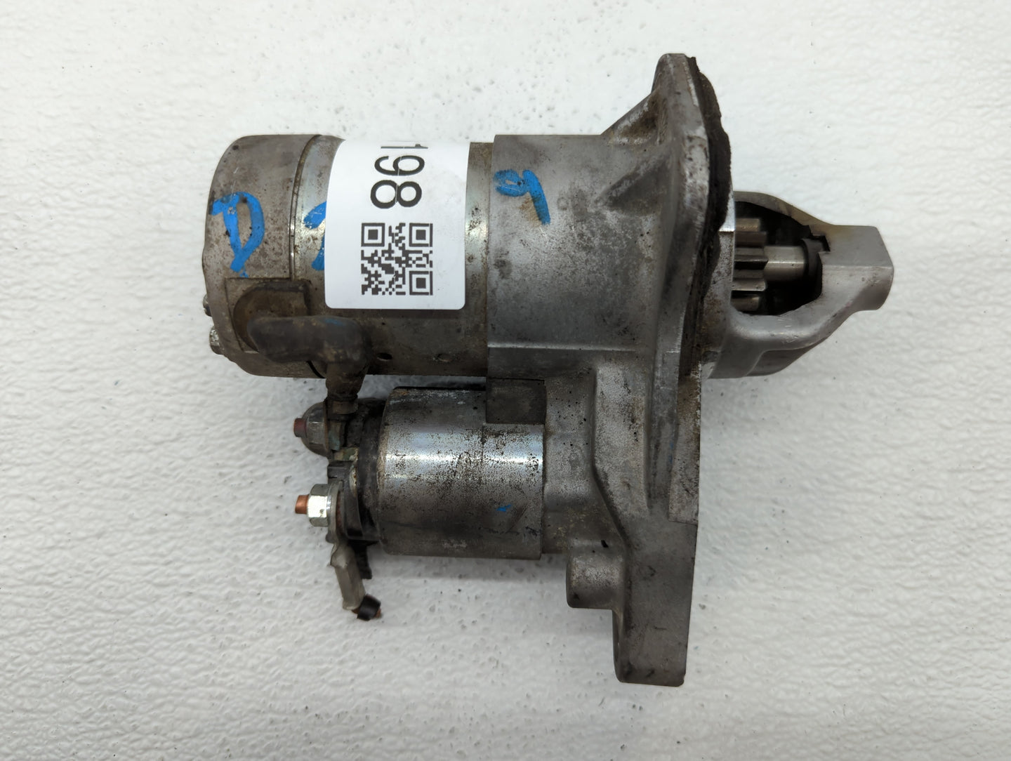 2012-2019 Nissan Versa Car Starter Motor Solenoid OEM P/N:23300 EE01E Fits Fits 2012 2013 2014 2015 2016 2017 2018 2019 OEM 