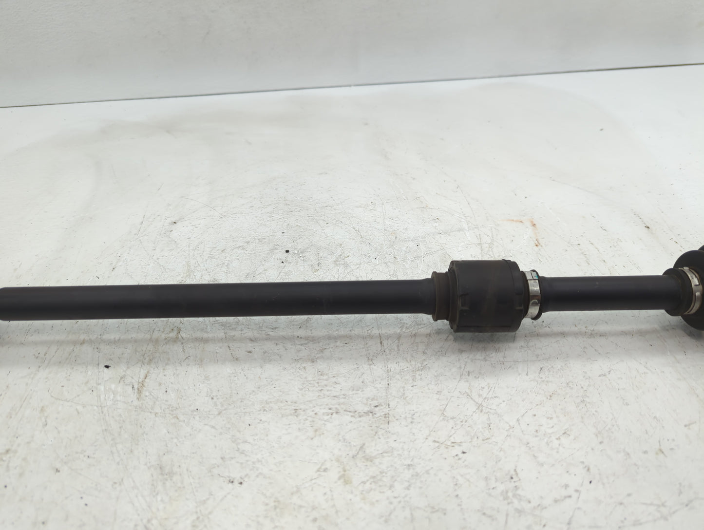 2013-2017 Nissan Versa Axle Shaft Front Passenger Cv C/v - Oemusedautoparts1.com
