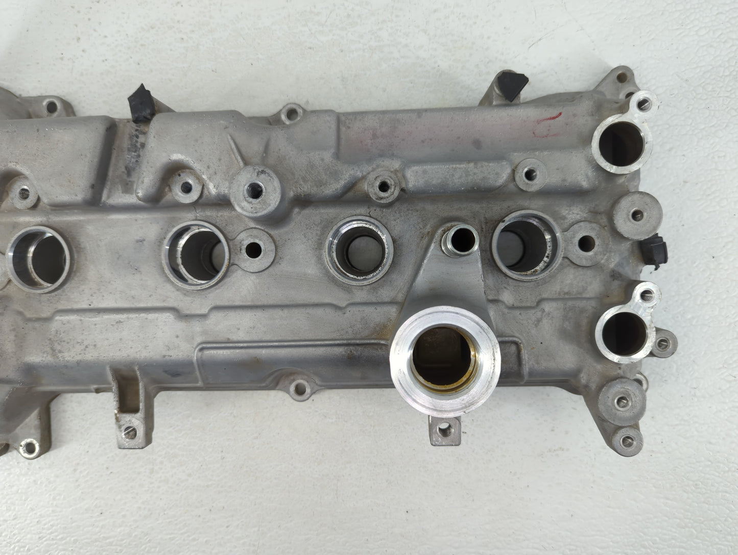 2015 Nissan Engine Cylinder Head Valve Cover Versa - Oemusedautoparts1.com