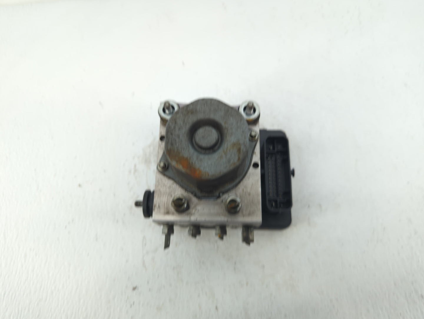2015-2019 Nissan Versa ABS Pump Control Module Replacement P/N:269 661 47660 9KL0A Fits Fits 2015 2016 2017 2018 2019 OEM Us