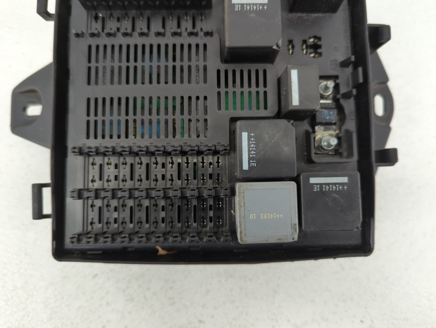 2013-2019 Nissan Versa Fusebox Fuse Box Panel Relay Module P/N:DW93-14A073-AB Fits Fits 2013 2014 2015 2016 2017 2018 2019 O