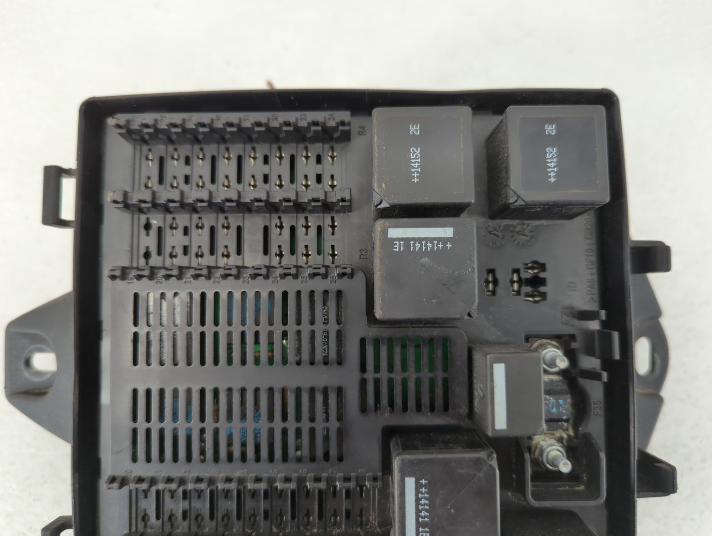 2013-2019 Nissan Versa Fusebox Fuse Box Panel Relay Module P/N:DW93-14A073-AB Fits Fits 2013 2014 2015 2016 2017 2018 2019 O