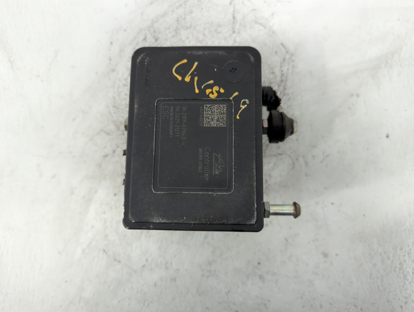 2014-2019 Nissan Versa ABS Pump Control Module Replacement P/N:47660 3WC0B Fits Fits 2014 2015 2016 2017 2018 2019 OEM Used 