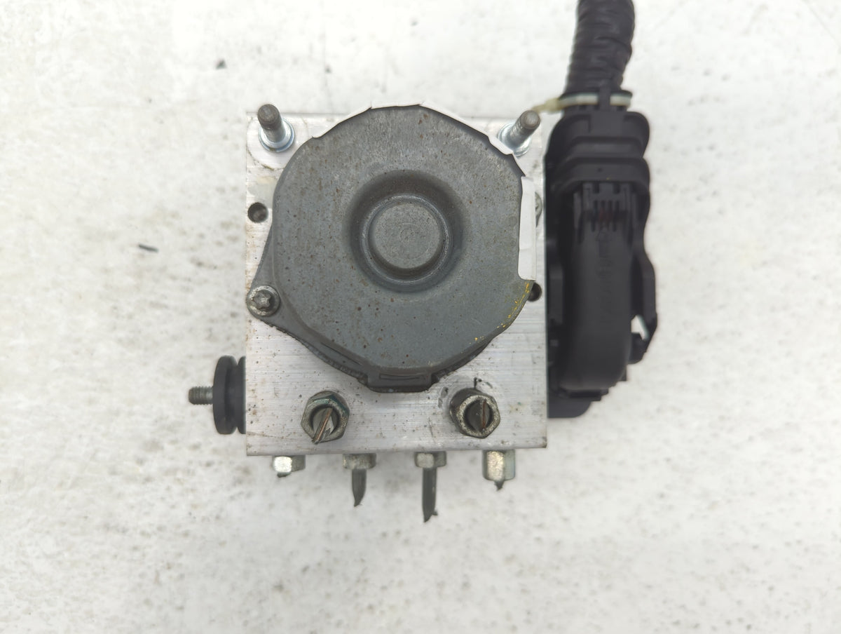 2015-2019 Nissan Versa Anti-Lock Brake ABS Pump Module Actuator OEM P/N:47660-9KL0A Fits Fits 2015 2016 2017 2018 2019 OEM U
