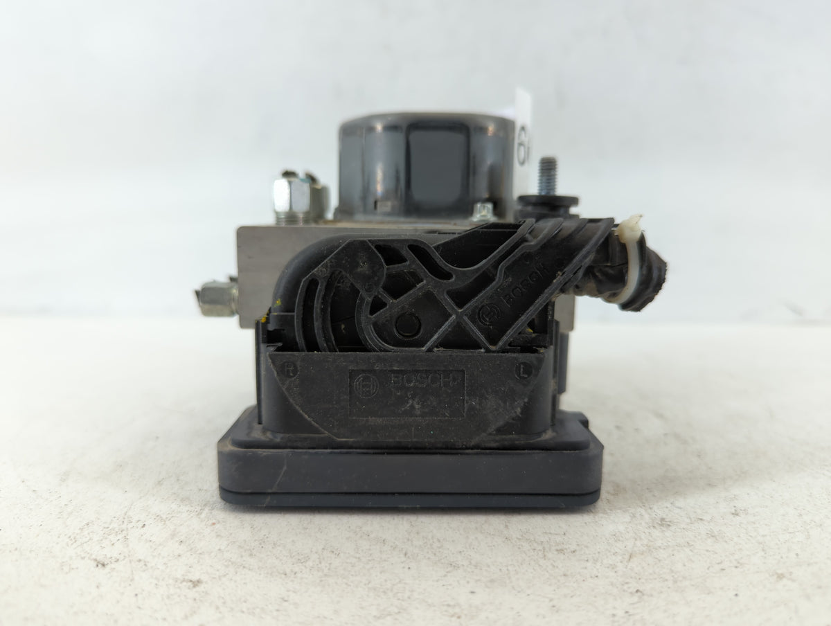 2015-2019 Nissan Versa Anti-Lock Brake ABS Pump Module Actuator OEM P/N:47660 9KL0A Fits Fits 2015 2016 2017 2018 2019 OEM U