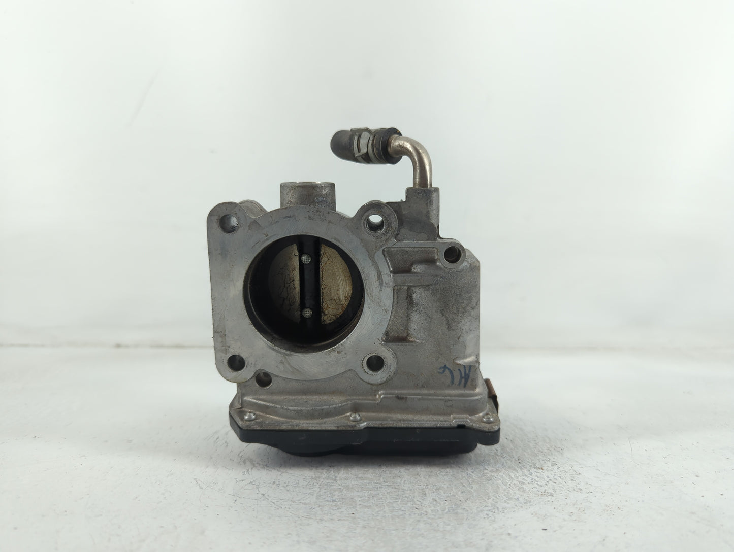 2012-2019 Nissan Versa Throttle Body P/N:3AA50-02 E Fits Fits 2012 2013 2014 2015 2016 2017 2018 2019 OEM Used Auto Parts - 