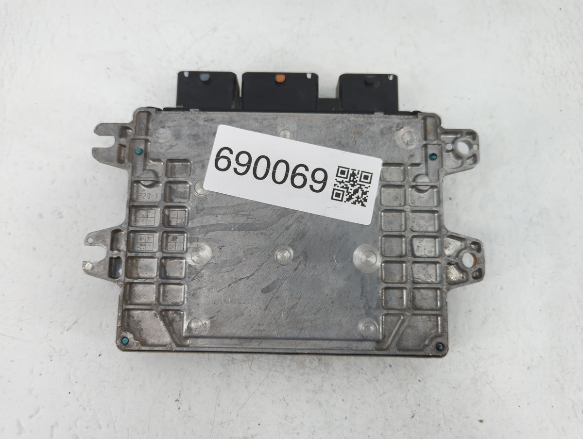 2014-2017 Nissan Versa PCM Engine Control Computer ECU ECM PCU OEM P/N:NEC980-008 Fits 2014 2015 2016 2017 OEM Used Auto Par