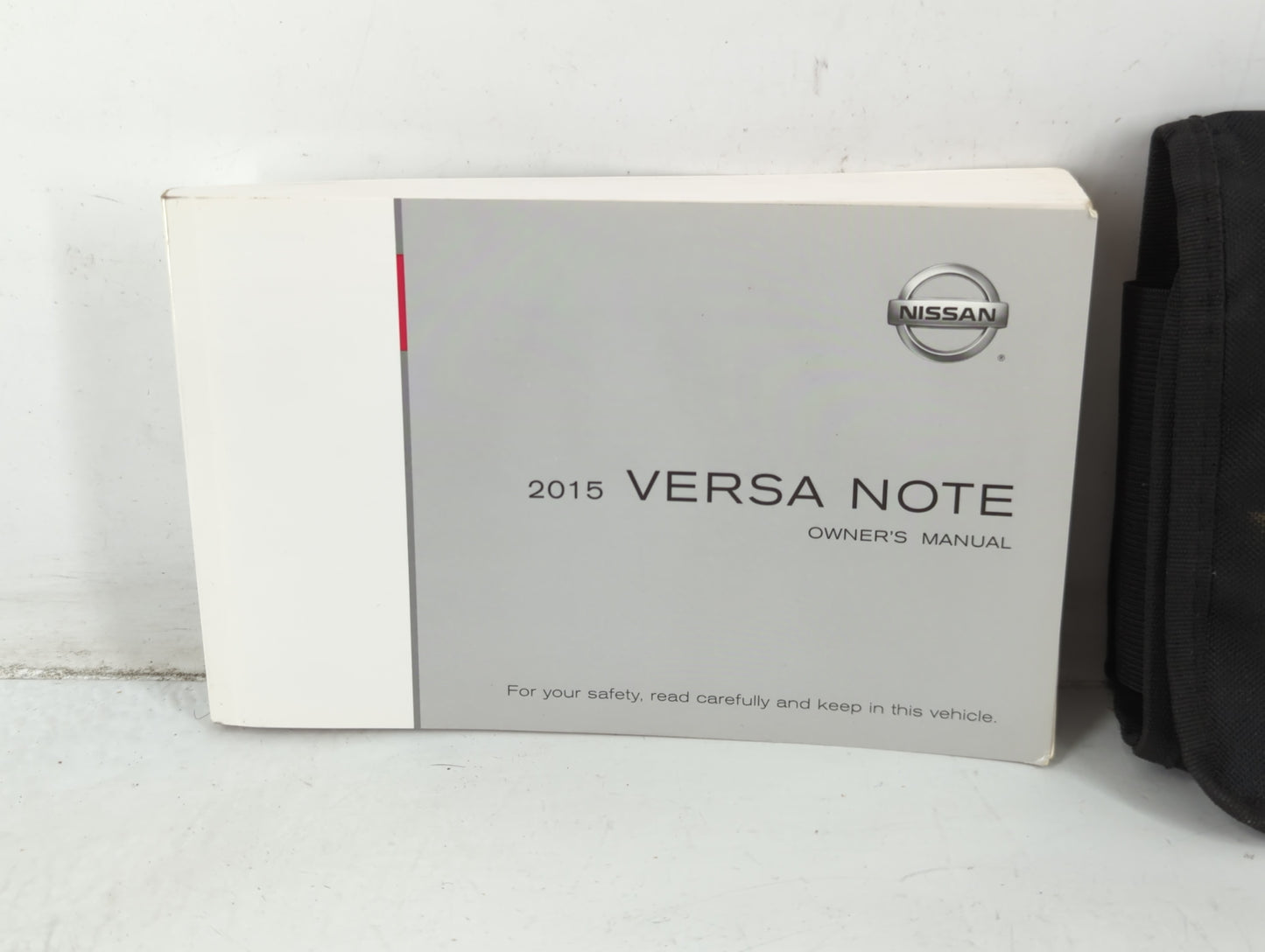 2015 Nissan Versa Owners Manual Book Guide P/N:OM15EM OE12U1 15E12-D OEM Used Auto Parts - Oemusedautoparts1.com