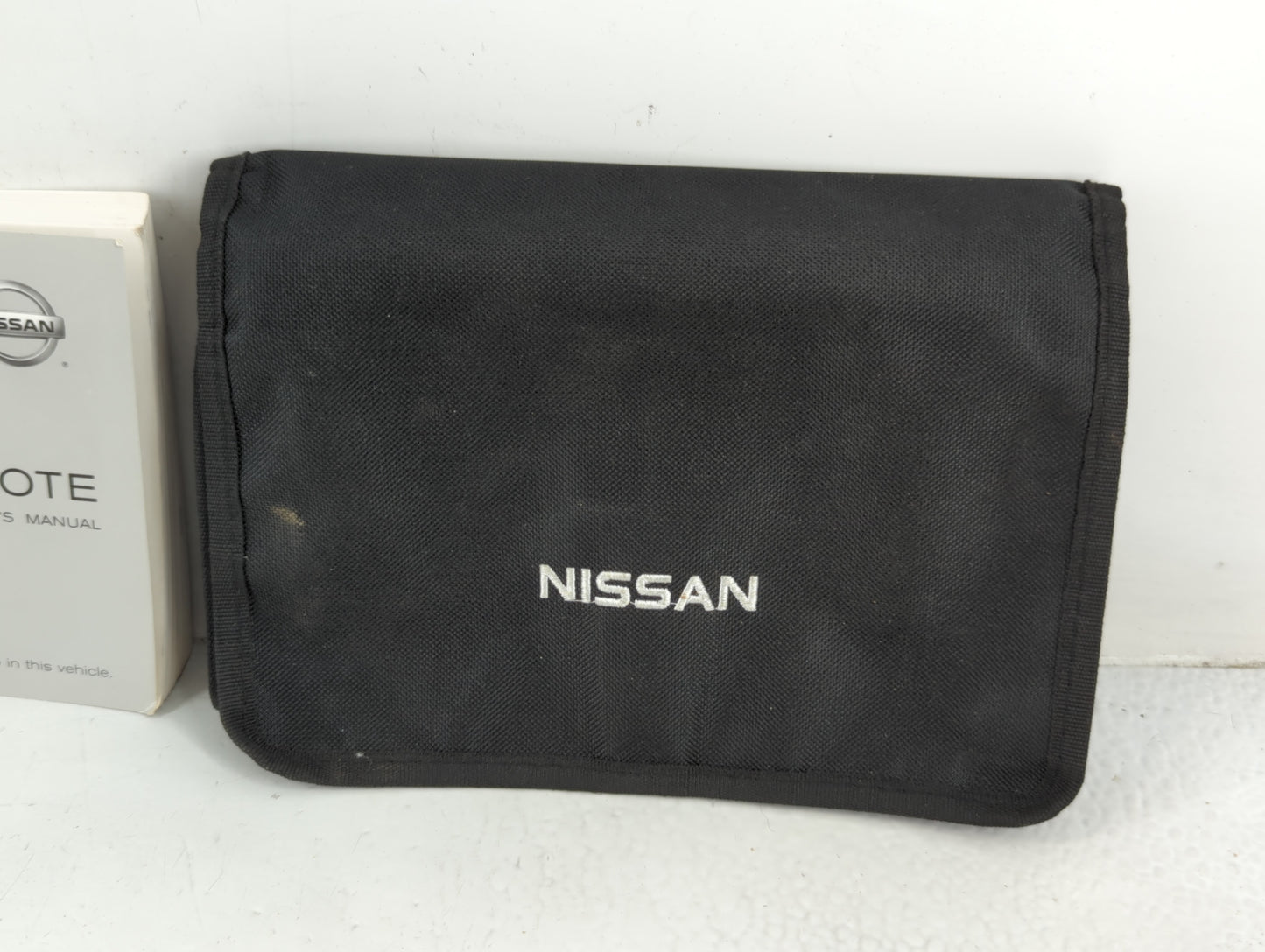 2015 Nissan Versa Owners Manual Book Guide P/N:OM15EM OE12U1 15E12-D OEM Used Auto Parts - Oemusedautoparts1.com