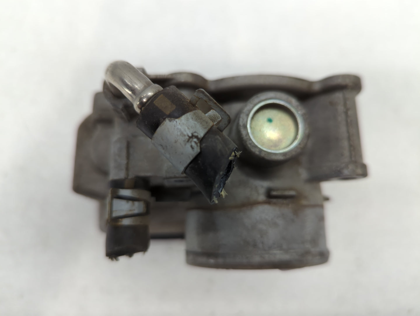 2012-2019 Nissan Versa Throttle Body P/N:3AA50-02 E Fits Fits 2012 2013 2014 2015 2016 2017 2018 2019 OEM Used Auto Parts - 