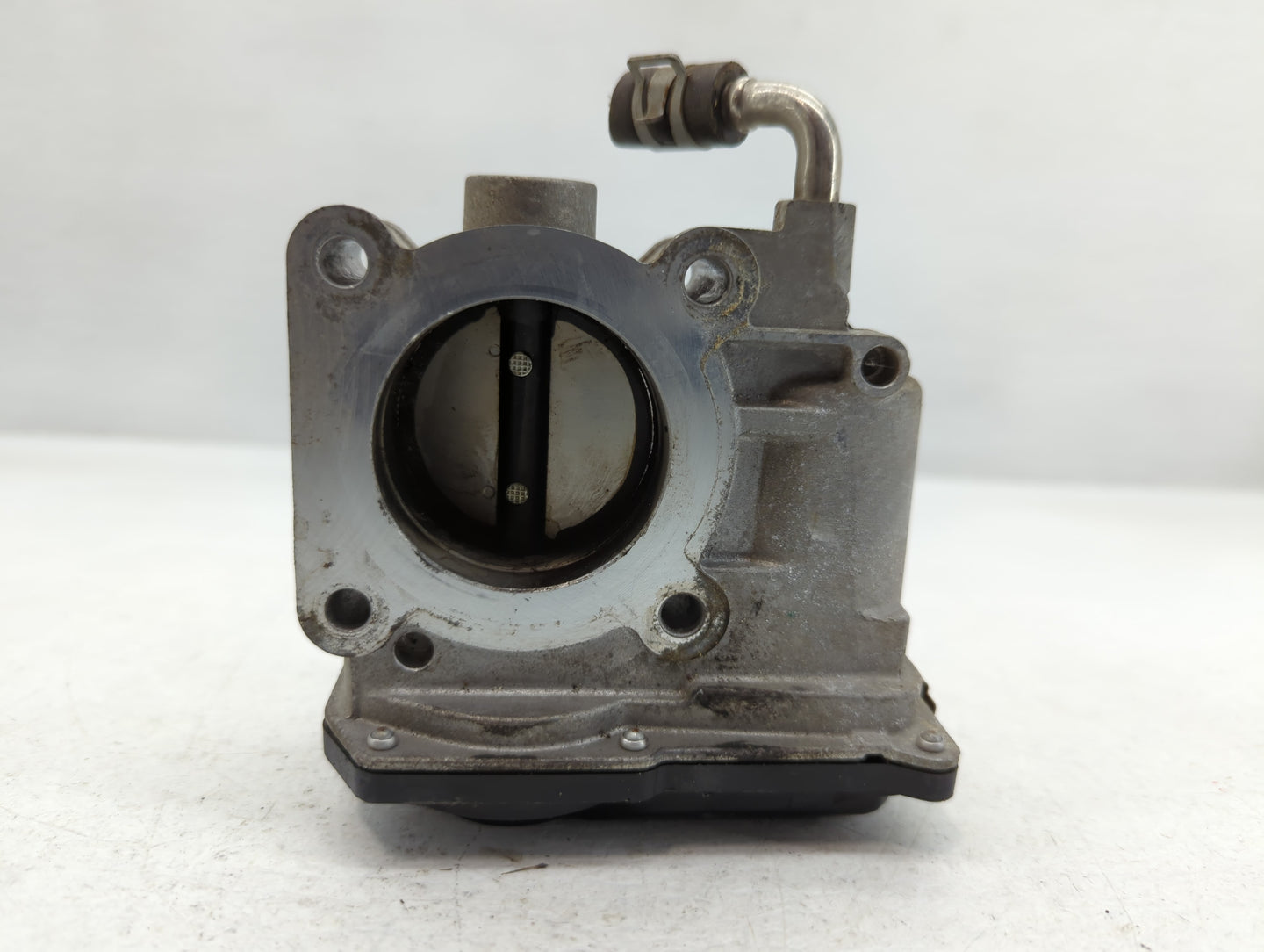 2012-2019 Nissan Versa Throttle Body P/N:3AA50-02 E Fits Fits 2012 2013 2014 2015 2016 2017 2018 2019 OEM Used Auto Parts - 