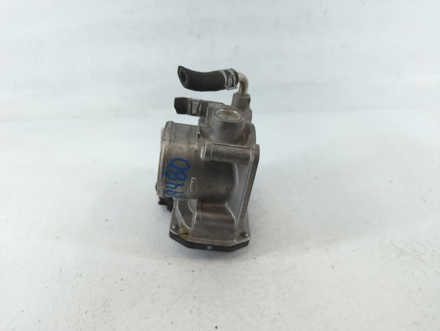 2012-2019 Nissan Versa Throttle Body P/N:3AA50-02 E Fits Fits 2012 2013 2014 2015 2016 2017 2018 2019 OEM Used Auto Parts - 