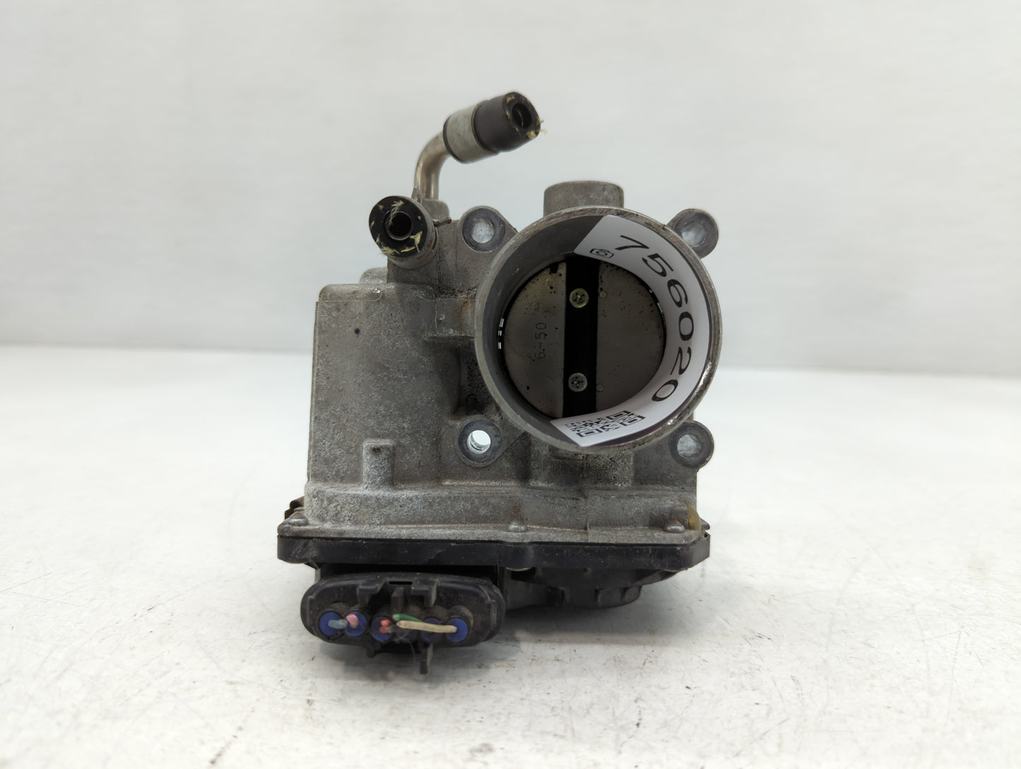 2012-2019 Nissan Versa Throttle Body P/N:3AA50-02 E Fits Fits 2012 2013 2014 2015 2016 2017 2018 2019 OEM Used Auto Parts - 