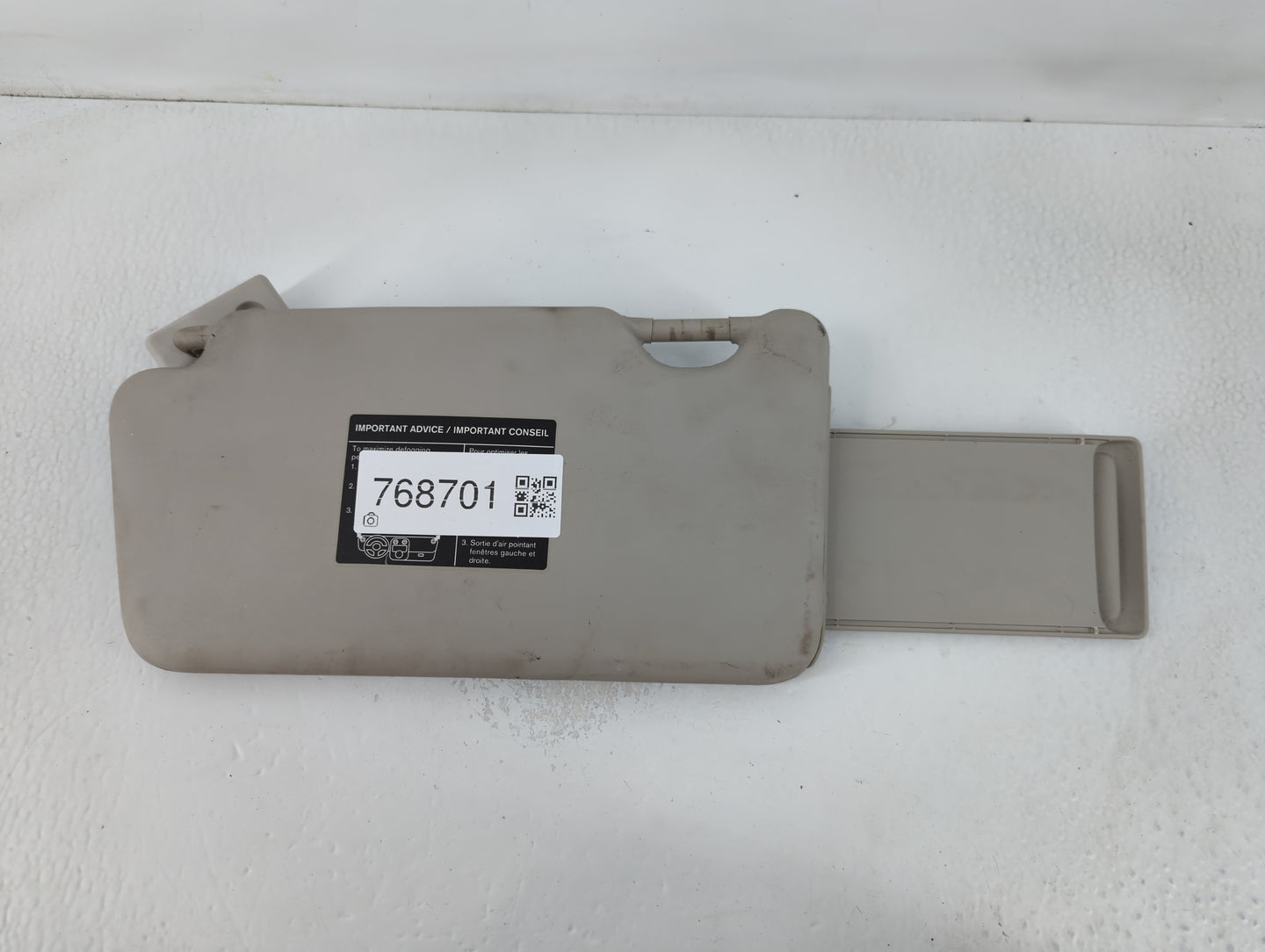 2012-2015 Nissan Versa Sun Visor Shade Replacement Passenger Right Mirror Fits Fits 2012 2013 2014 2015 OEM Used Auto Parts 