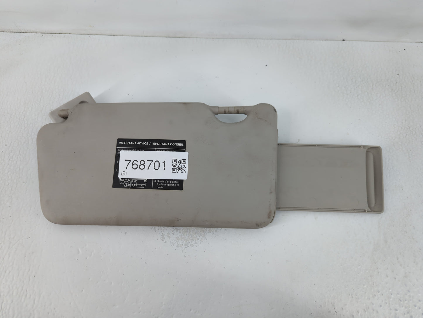2012-2015 Nissan Versa Sun Visor Shade Replacement Passenger Right Mirror Fits Fits 2012 2013 2014 2015 OEM Used Auto Parts 