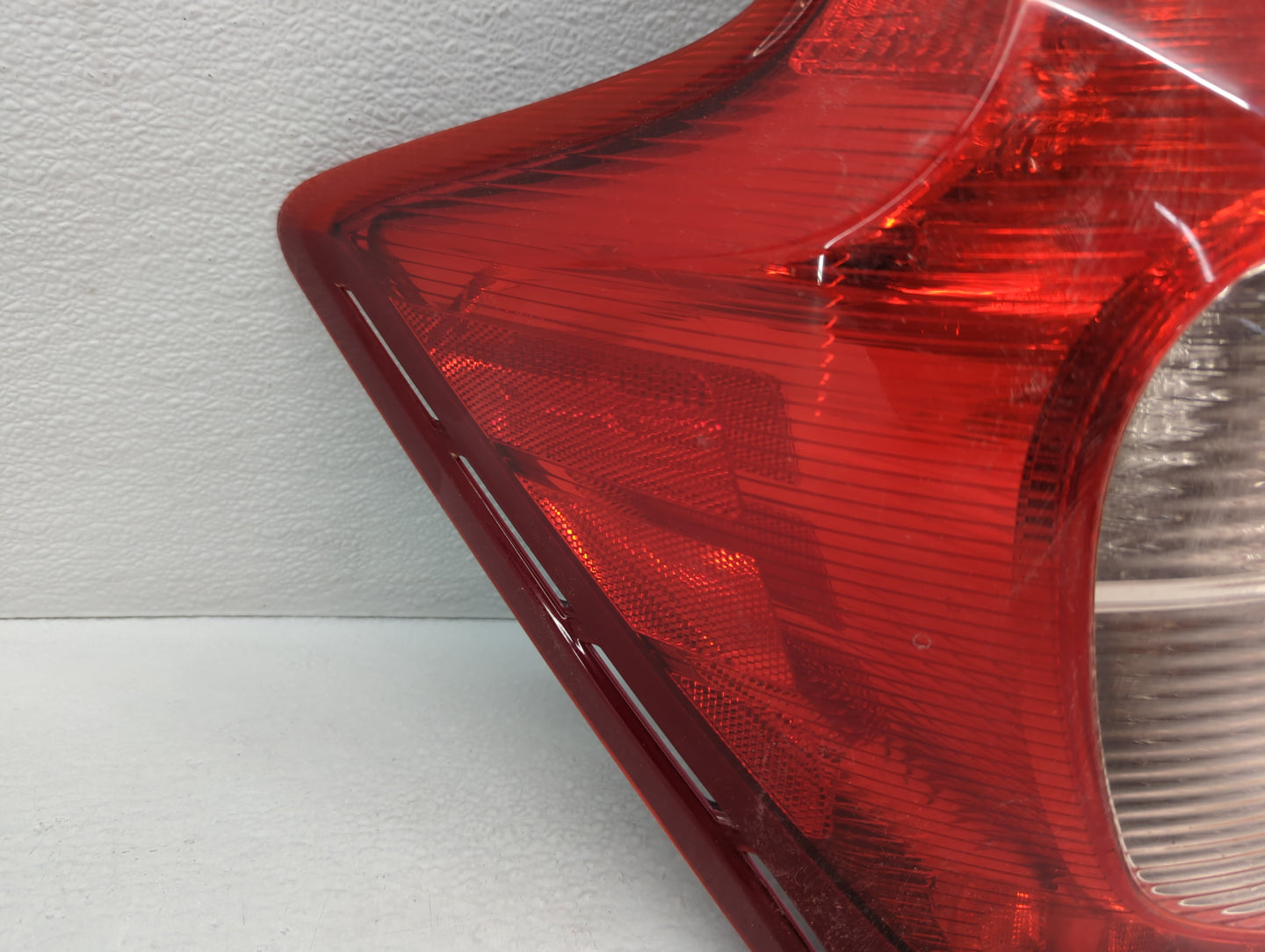 2014-2019 Nissan Versa Tail Light Assembly Driver Left OEM P/N:265553WC0A Fits Fits 2014 2015 2016 2017 2018 2019 OEM Used A