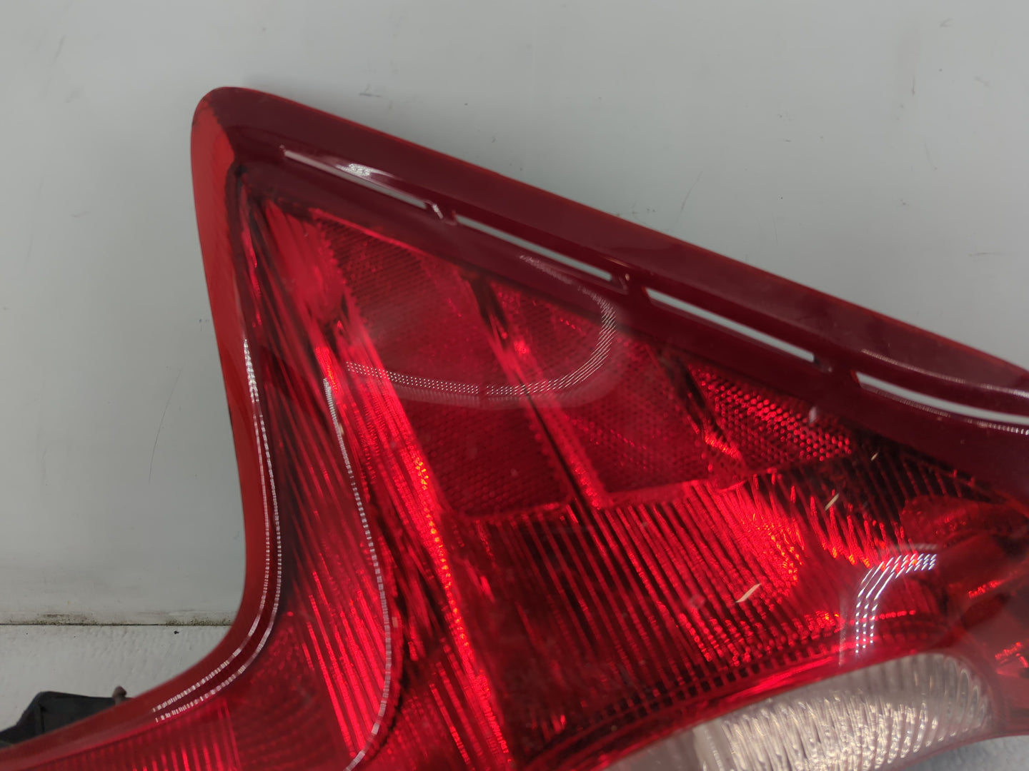 2014-2019 Nissan Versa Tail Light Assembly Passenger Right OEM P/N:265503WC0A Fits Fits 2014 2015 2016 2017 2018 2019 OEM Us