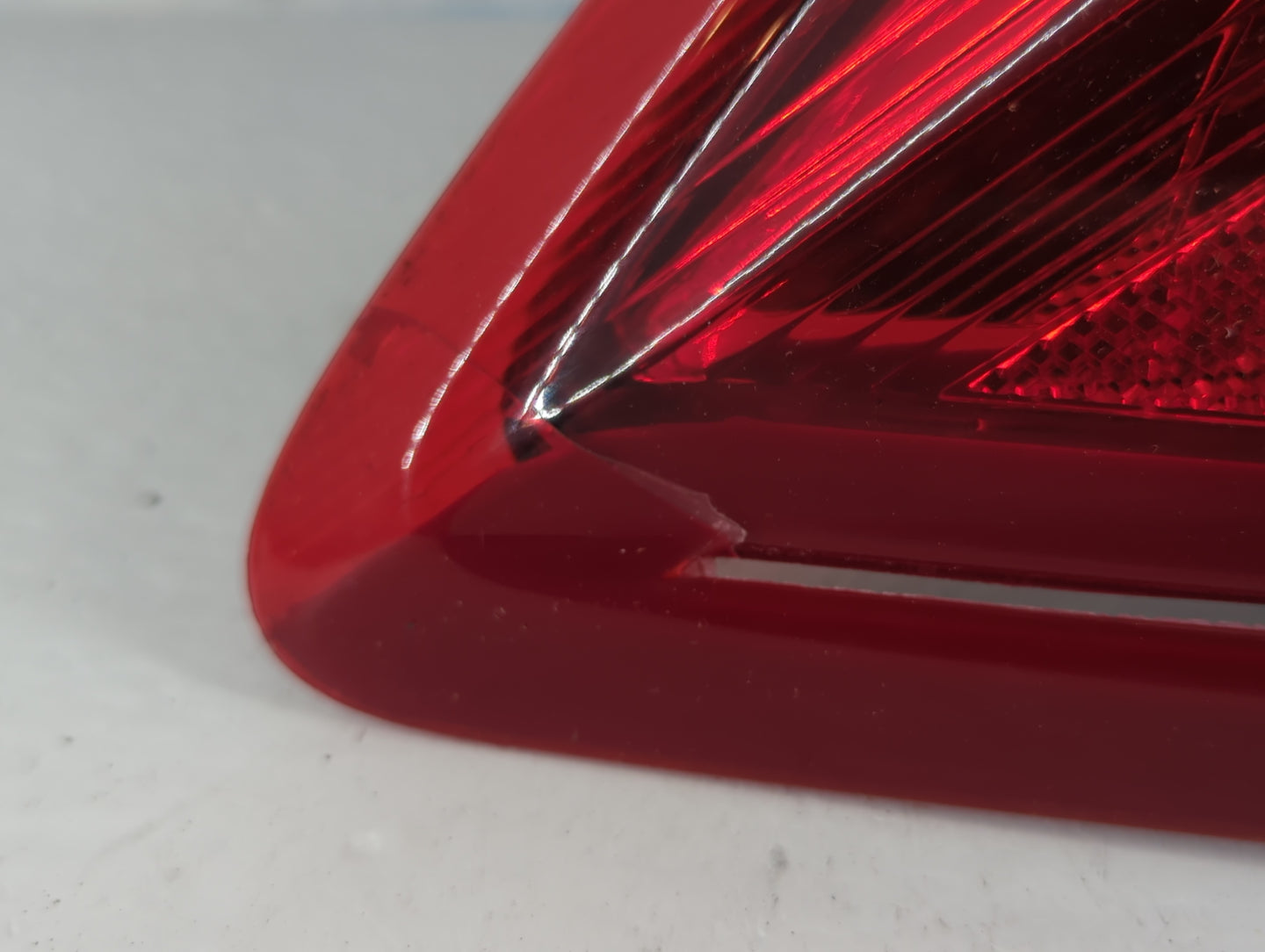 2014-2019 Nissan Versa Tail Light Assembly Driver Left OEM P/N:265553WC0A Fits Fits 2014 2015 2016 2017 2018 2019 OEM Used A