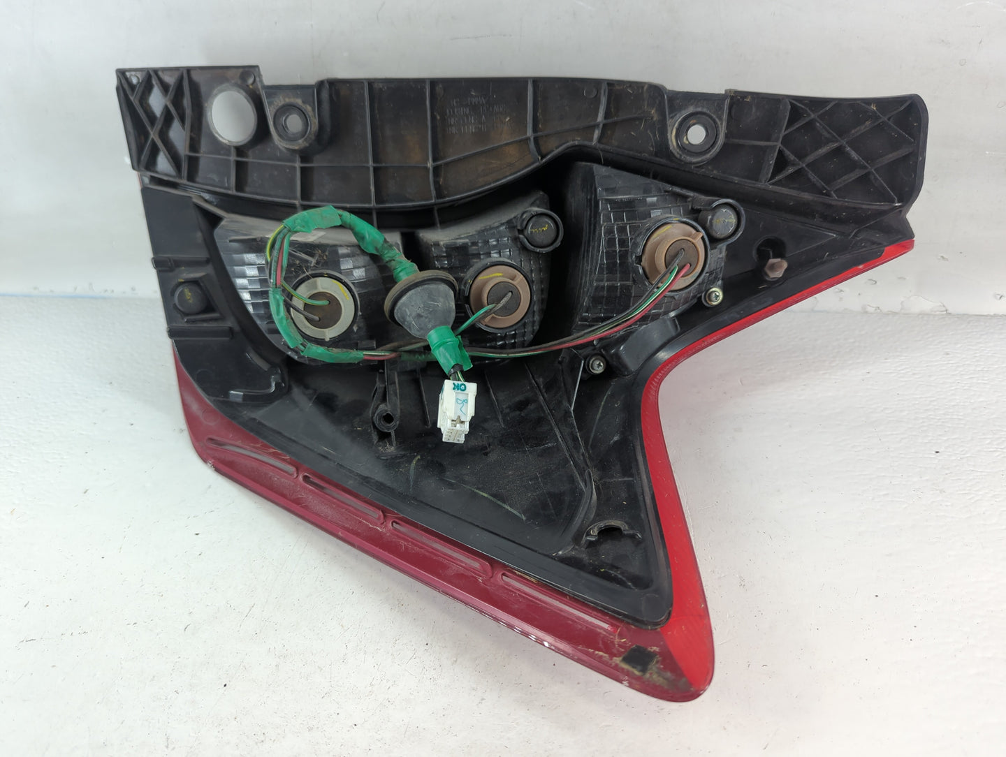 2014-2019 Nissan Versa Tail Light Assembly Driver Left OEM P/N:265553WC0A Fits Fits 2014 2015 2016 2017 2018 2019 OEM Used A