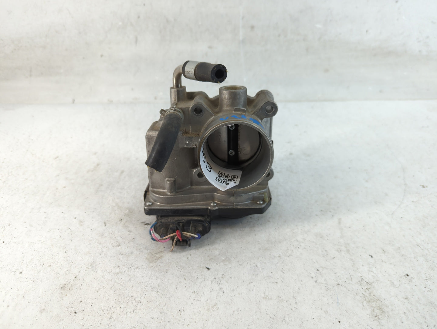 2012-2019 Nissan Versa Throttle Body P/N:3AA50-02 E Fits Fits 2012 2013 2014 2015 2016 2017 2018 2019 OEM Used Auto Parts - 