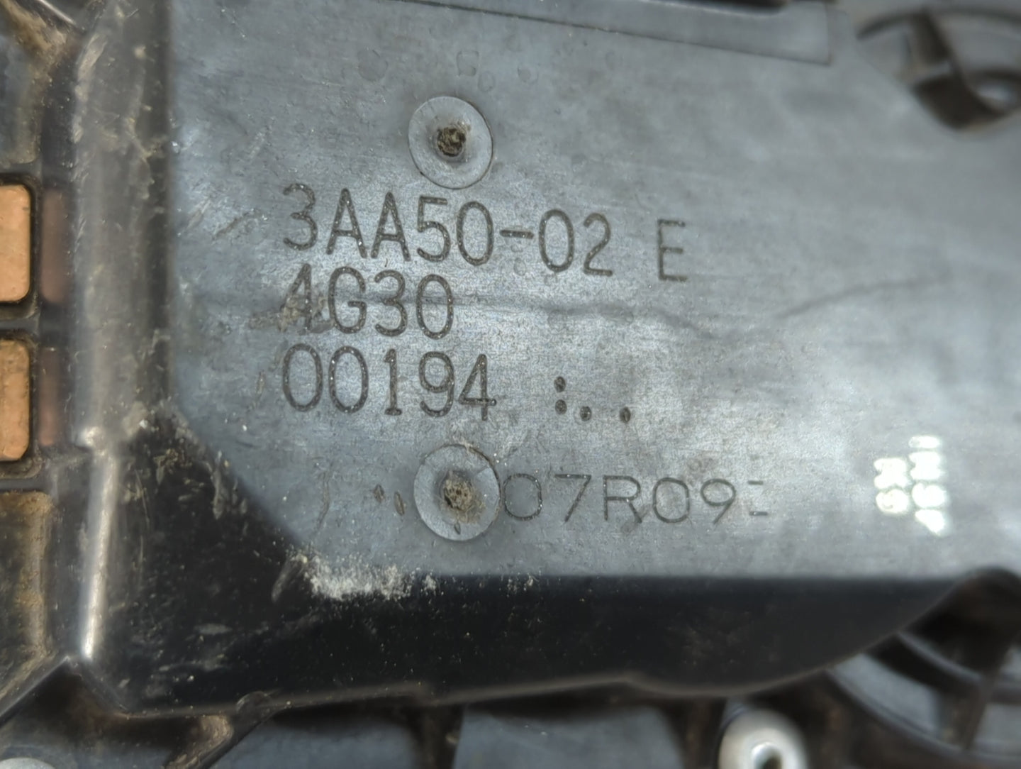 2012-2019 Nissan Versa Throttle Body P/N:3AA50-02 E Fits Fits 2012 2013 2014 2015 2016 2017 2018 2019 OEM Used Auto Parts - 