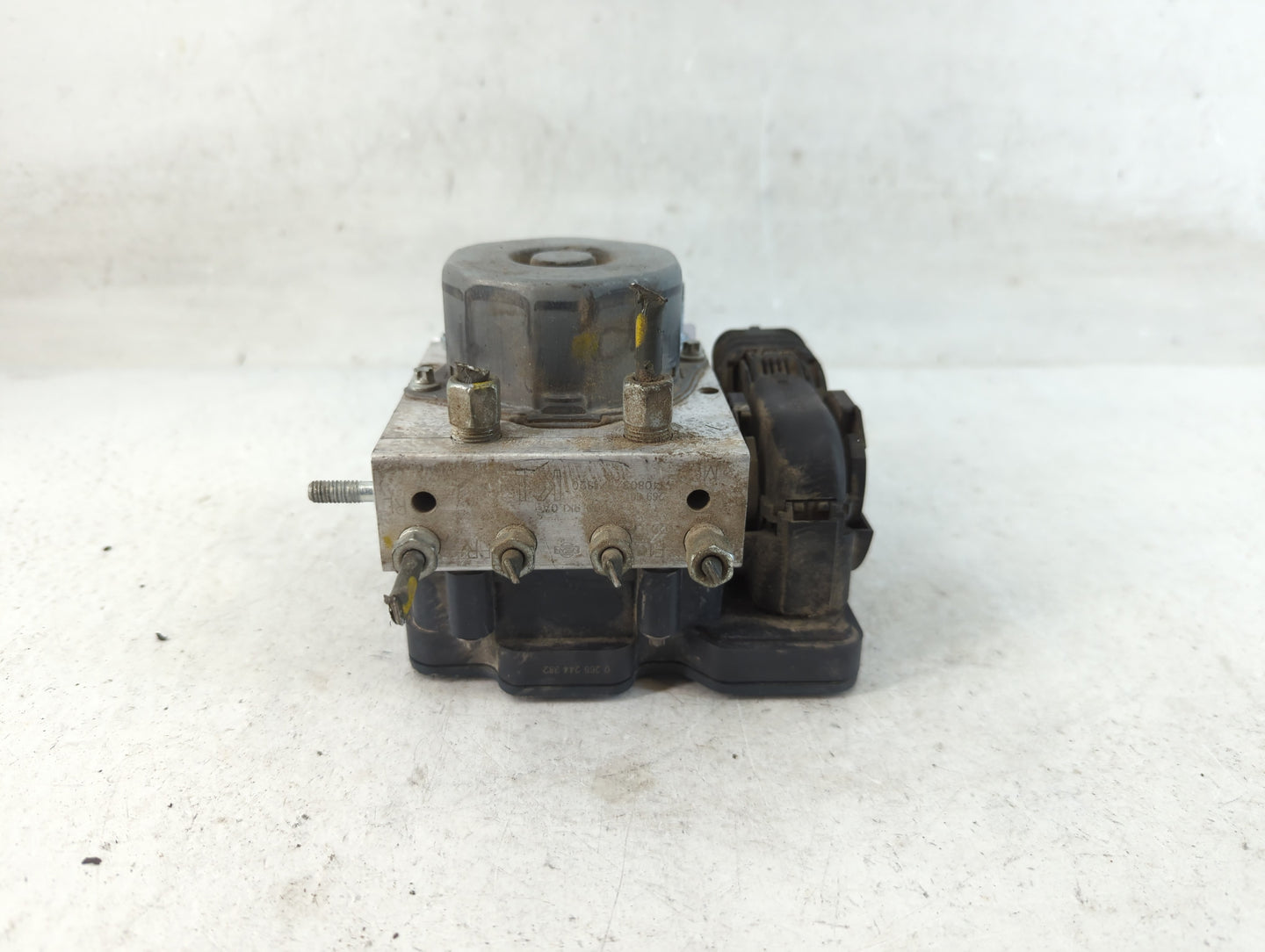 2015-2019 Nissan Versa ABS Pump Control Module Replacement P/N:47660 9KL0A Fits Fits 2015 2016 2017 2018 2019 OEM Used Auto 