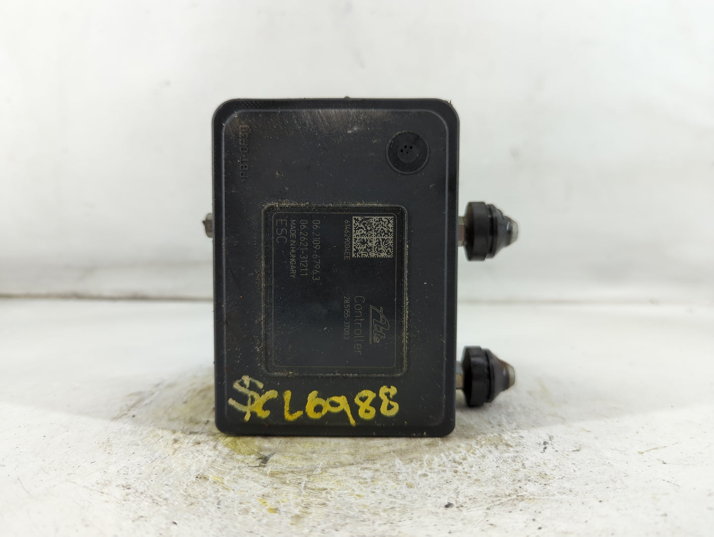 2014-2019 Nissan Versa ABS Pump Control Module Replacement P/N:47660 3WC0B Fits Fits 2014 2015 2016 2017 2018 2019 OEM Used 