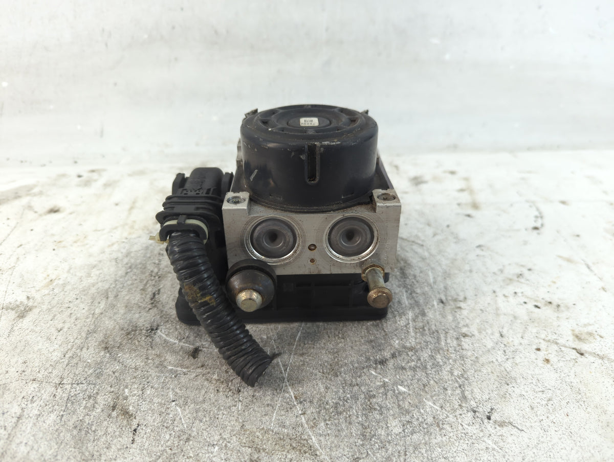 2014-2019 Nissan Versa Anti-Lock Brake ABS Pump Module Actuator OEM P/N:47660 3WC0B Fits Fits 2014 2015 2016 2017 2018 2019 