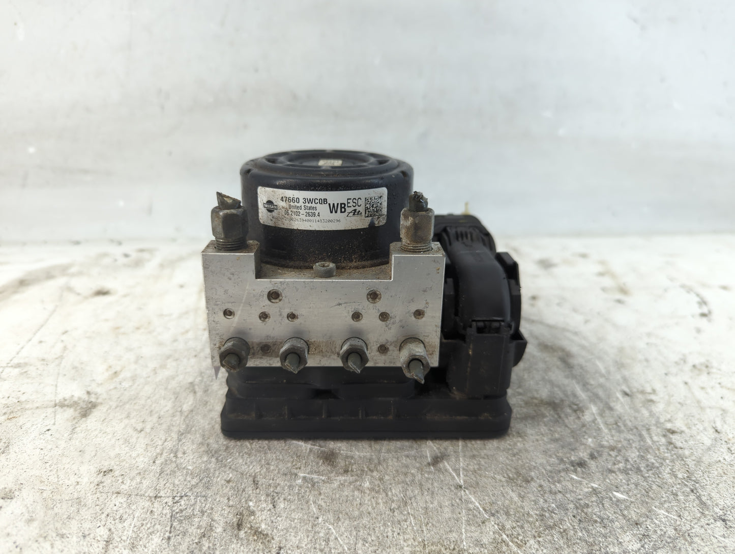 2014-2019 Nissan Versa ABS Pump Control Module Replacement P/N:47660 3WCQB Fits Fits 2014 2015 2016 2017 2018 2019 OEM Used 