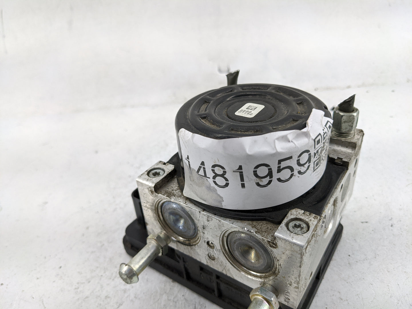 2014-2019 Nissan Versa Note ABS Pump Control Module Replacement P/N:47660 3WC0B 06.2102-2639.4 Fits OEM Used Auto Parts - Oe