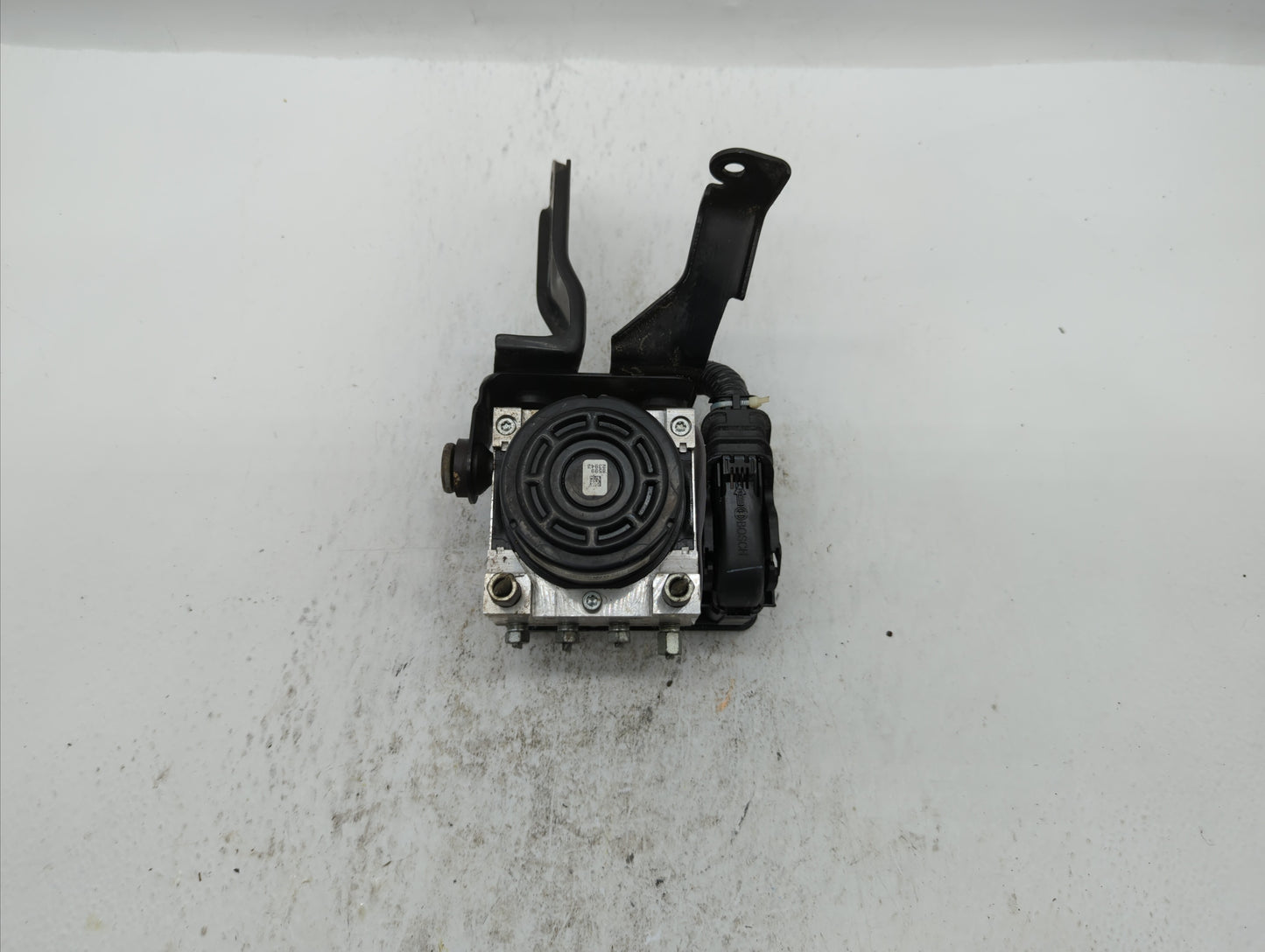 2014-2019 Nissan Versa Note ABS Pump Control Module Replacement P/N:47660 9MD0B 47660 3WC0B Fits OEM Used Auto Parts - Oemus