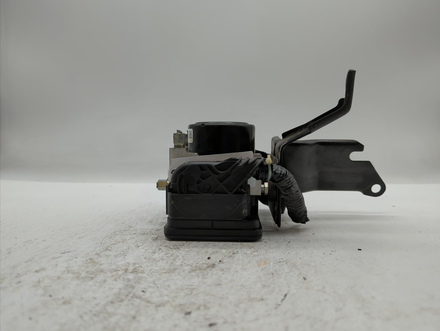 2014-2019 Nissan Versa Note ABS Pump Control Module Replacement P/N:47660 9MD0B 47660 3WC0B Fits OEM Used Auto Parts - Oemus