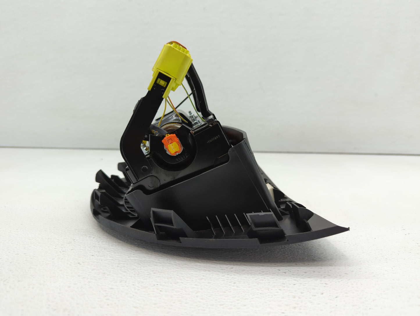 2015-2015 Nissan Versa Note Air Bag Passenger Right Dashboard Oem - Oemusedautoparts1.com