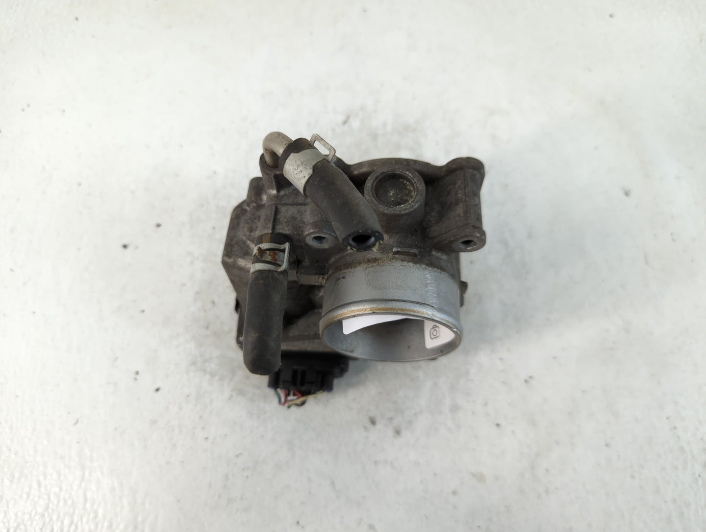 2015 Nissan Versa Note Throttle Body P/N:3AA50-02 E Fits Fits 2012 2013 2014 2016 2017 2018 2019 OEM Used Auto Parts - Oemus