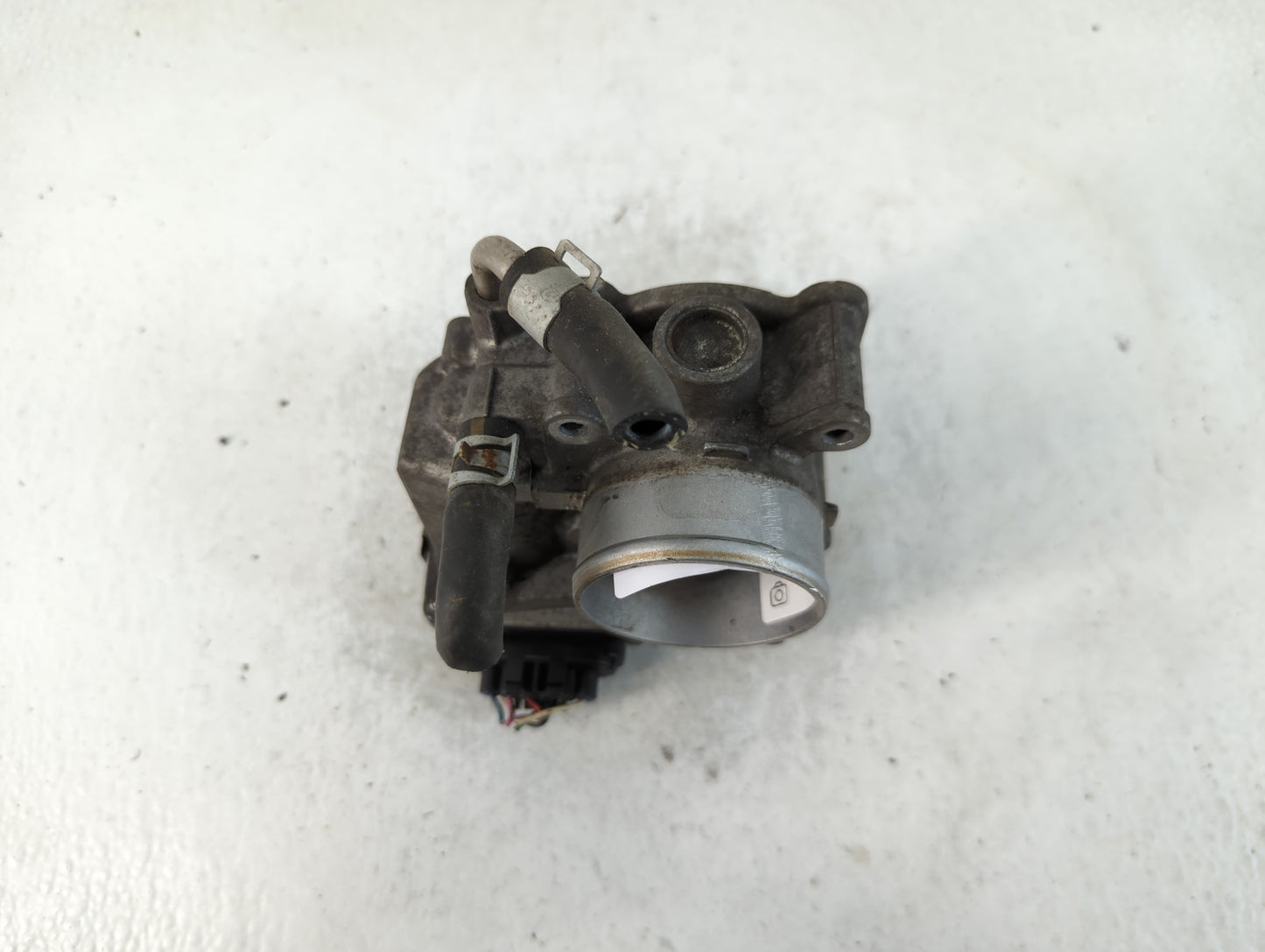 2015 Nissan Versa Note Throttle Body P/N:3AA50-02 E Fits Fits 2012 2013 2014 2016 2017 2018 2019 OEM Used Auto Parts - Oemus