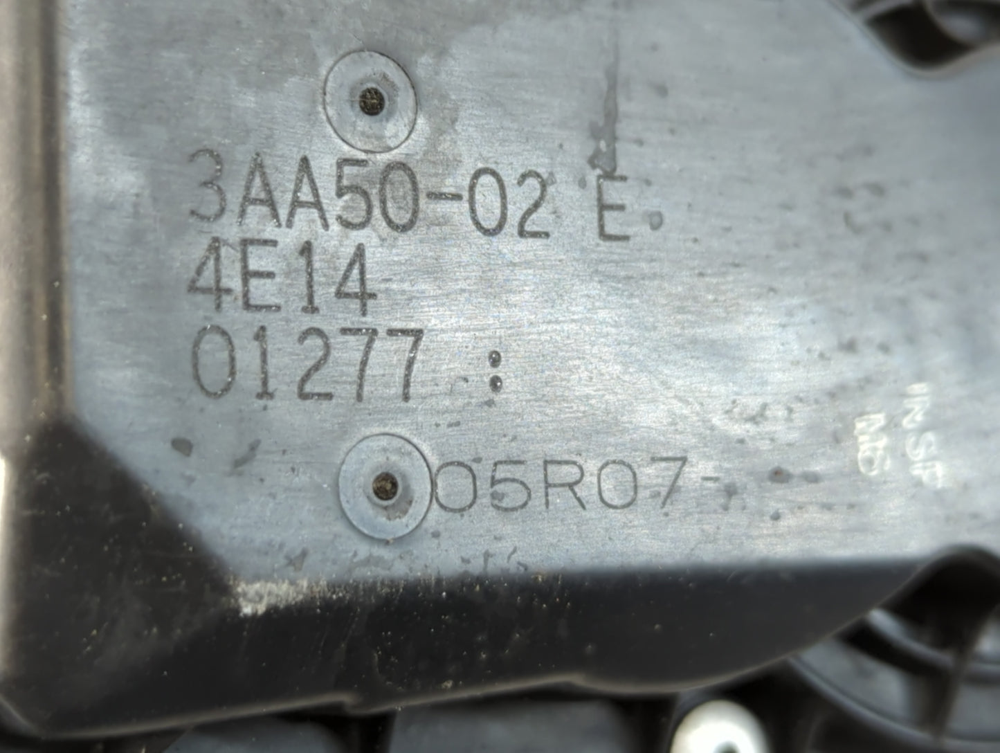 2015 Nissan Versa Note Throttle Body P/N:3AA50-02 E Fits Fits 2012 2013 2014 2016 2017 2018 2019 OEM Used Auto Parts - Oemus