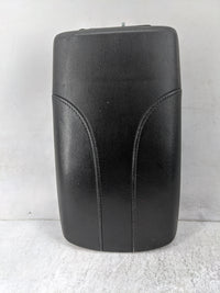 2015 Nissan X-Trail Center Console Armrest Cover Lid P/N:D520180816000035 Fits OEM Used Auto Parts - Oemusedautoparts1.com