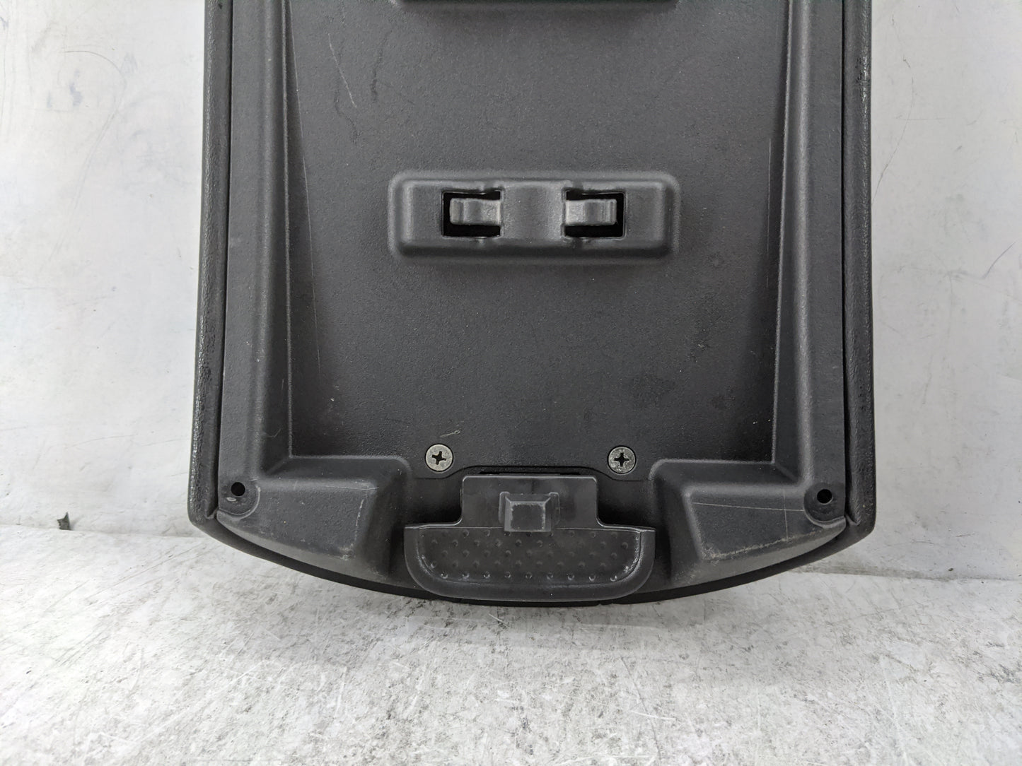 2015 Nissan X-Trail Center Console Armrest Cover Lid P/N:D520180816000035 Fits OEM Used Auto Parts - Oemusedautoparts1.com