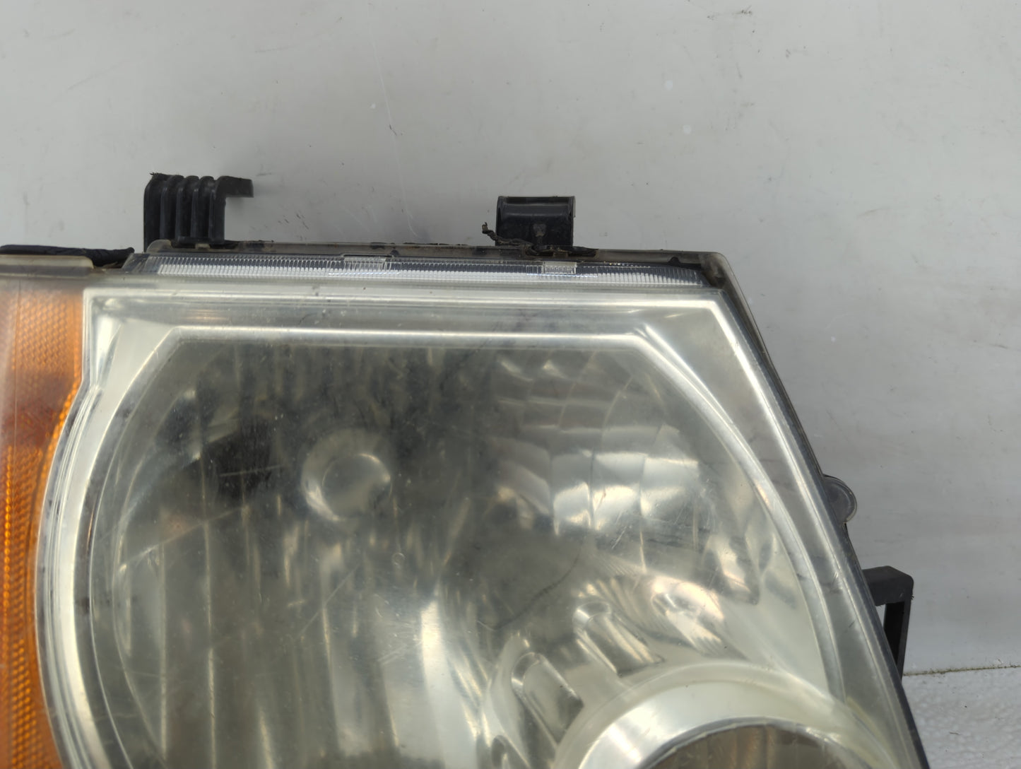 2005-2015 Nissan Xterra Passenger Right Oem Head Light Headlight Lamp - Oemusedautoparts1.com